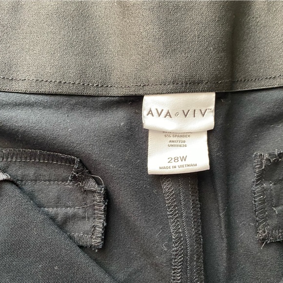 *MUST GO MAKE OFFER* Ava & Viv Pants - Picture 3 of 6